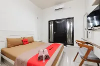 RedDoorz Syariah Near Tugu Juang Jambi