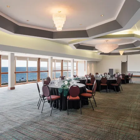 Anchor Inn and Suites