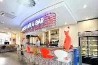 Holiday Inn Express Skopje City Centre - bar