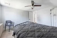 Solomons Island 6BR Family Getaway - balcony