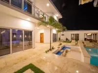 Green Palace - 7Br Luxury Villa in Sosua 3Mins from Strip Plus 24hr Security - Villas