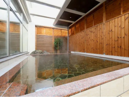 Kojohama Onsen Hotel - parkir