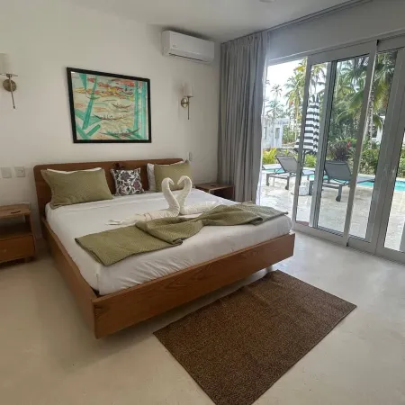 Charming Villa GUGI in Palmeras de Coson