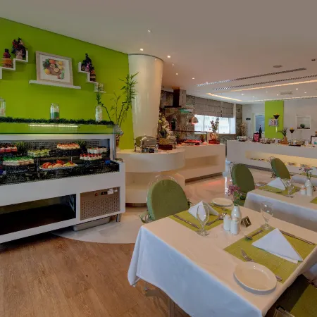 Ramada by Wyndham Abu Dhabi Corniche