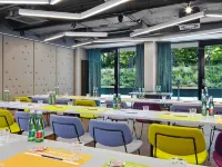 科隆 The Circle 25 小時飯店 - 浴缸
