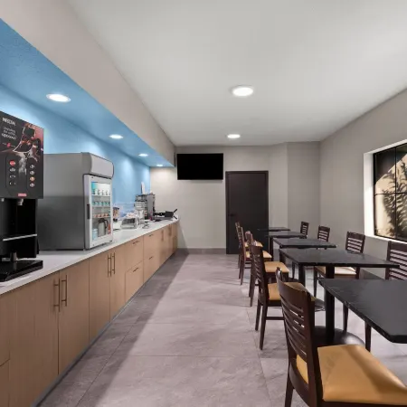 Days Inn by Wyndham McDonough