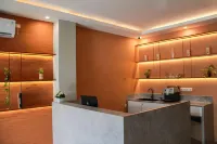 Sunrise Hotel Kudus - 停車場
