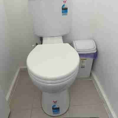 Private Oasis in the Heart of Garran Rooms