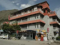 阿米特酒店 - 停車場