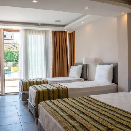 Velaris Boutique Hotel