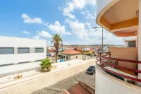 GuestReady - Deluxe home with terrace in Caparica - 3-Star