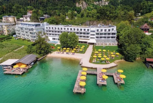 Werzers Seehotel Wallerwirt - Bãi đậu xe