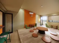 Rebel Rooster Hostel - Spa
