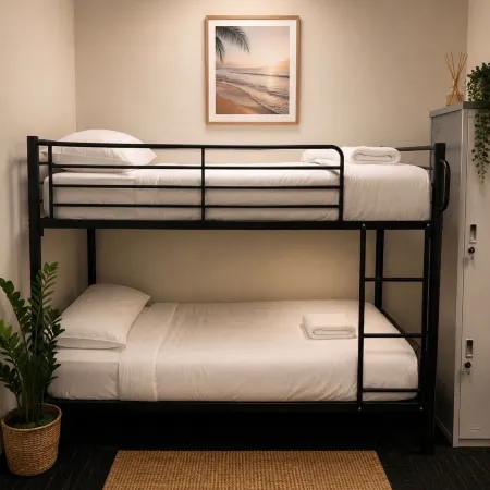 Brunsi Hostel