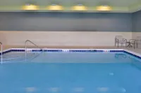 Holiday Inn Express & Suites OLATHE WEST by IHG - Pools
