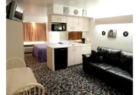 Motel 6 McAlester, OK - South - 2-Star