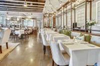 Waterline Villas & Marina, Autograph Collection - 4-Star