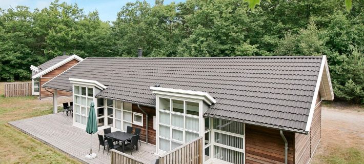 Modern Cedar Cottage Near Beach Hotels in Hasle