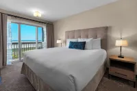 Schooner's Cove Inn - Beach