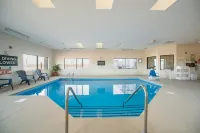 Red Roof Inn St Louis - Troy, IL - piscina