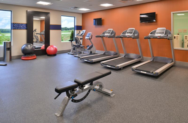 Hampton Inn & Suites Ames photo 3