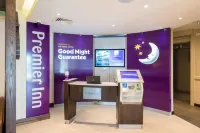 Premier Inn Tenby Town Centre - С парковкой