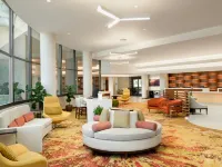 DoubleTree Suites by Hilton Phoenix Hotels near Camelback East