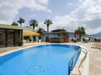 Bliss Beach Hotel - Bãi biển