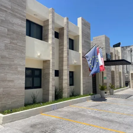 Hotel 28