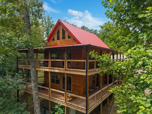 Cliffview Resort Lakefront  4Br, 3BTH- No Smoking/Pets. Fishing Dock, Game Rm. - 4-Star