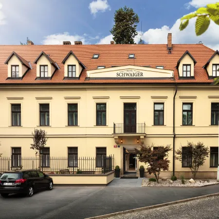 Hotel Schwaiger Отели рядом с достопримечательностью «Футбольный стадион «Дженерали Арена»»