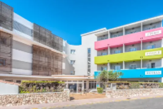 아르티엠 카를로스 - 성인 전용 호텔