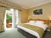 West Lodge Park Hotels in Enfield