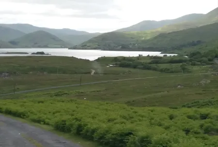 Villa Pio Luxury Apartment 3km from Historic Cong, Ashford Castle, Ashford Lodge Отели рядом с достопримечательностью «Knock Shrine»