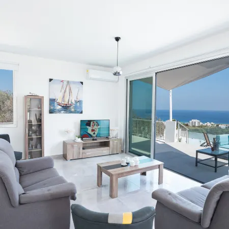 Villa Clea,Stunning 4Bdr Protaras Villa, Seaviews