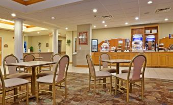 Holiday Inn Express & Suites Albemarle