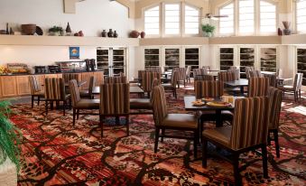 Embassy Suites by Hilton Flagstaff