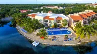 Aventuras Club Hotels in Puerto Aventuras