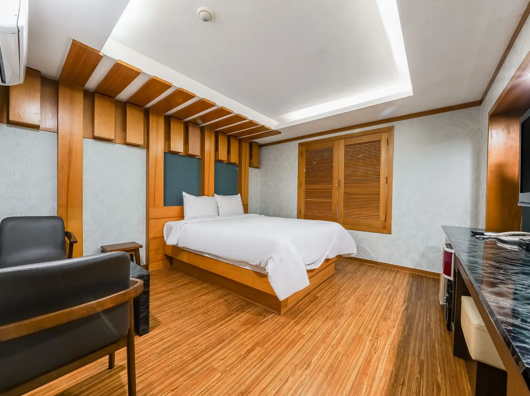 Goyang Karma Hotel - Goyang
