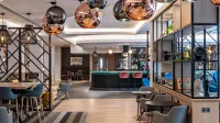 Holiday Inn LONDON - SHEPPERTON by IHG - bar