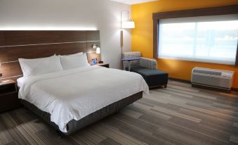Holiday Inn Express & Suites Wylie West