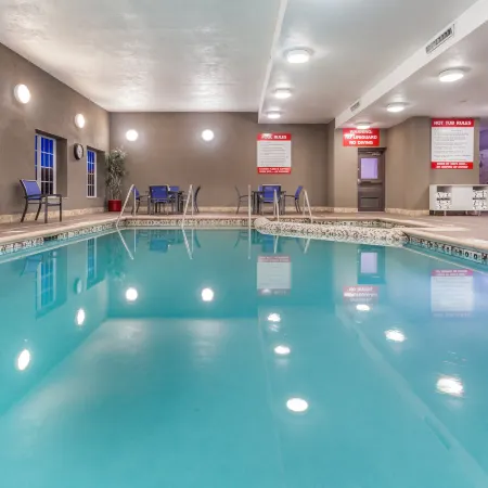 Holiday Inn Express & Suites EAU CLAIRE NORTH by IHG