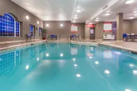 Holiday Inn Express & Suites Eau Claire North Hôtels à : Lake Hallie
