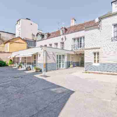 Brit Hotel Comtes de Champagne - Troyes Centre Historique Hotel Exterior