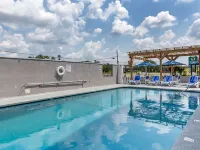 Comfort Inn & Quality Suites Hotels in Spring Lake