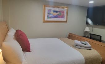 The King Lodges - Housity