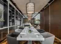 Discovery Primea, Manila - breakfast