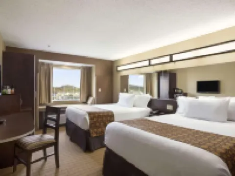 ไมโครเทล อินน์แอนด์สวีทส์ บายวินด์แฮม เคมบริดจ์ โรงแรมในCambridge