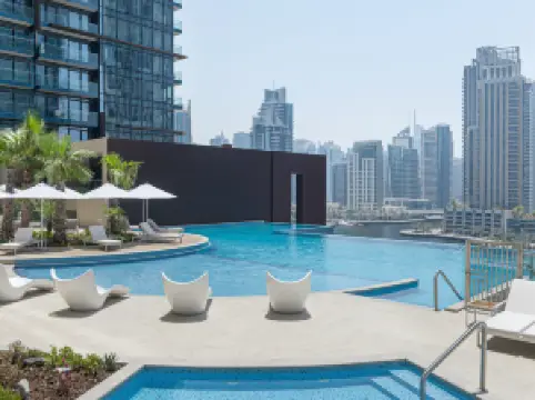 Jumeirah Living Marina Gate