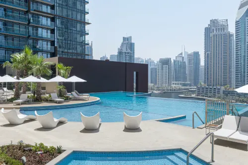 Jumeirah Living Marina Gate